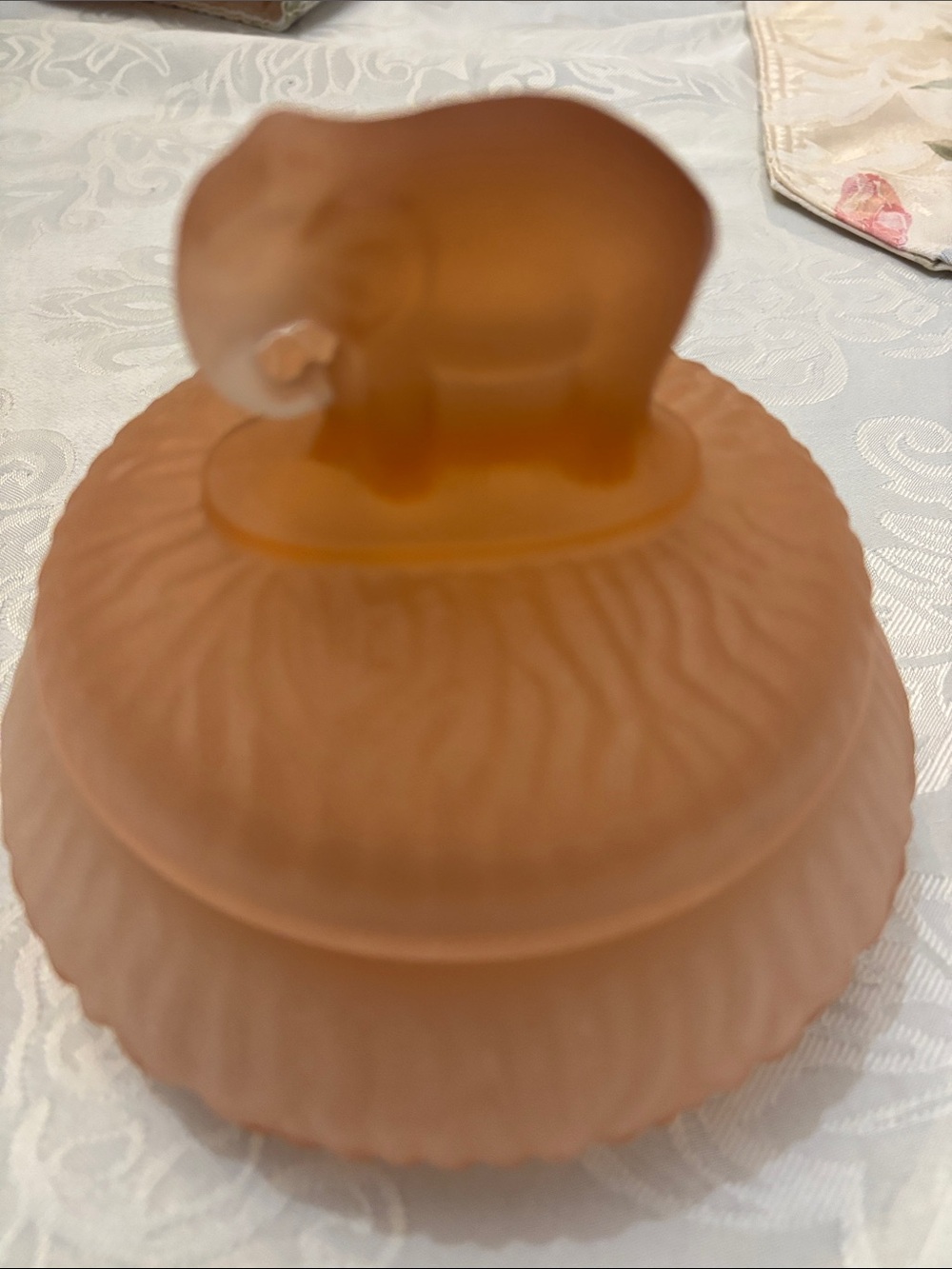 LE Smith Pink frosted Powder Jar made in the 1930’s
